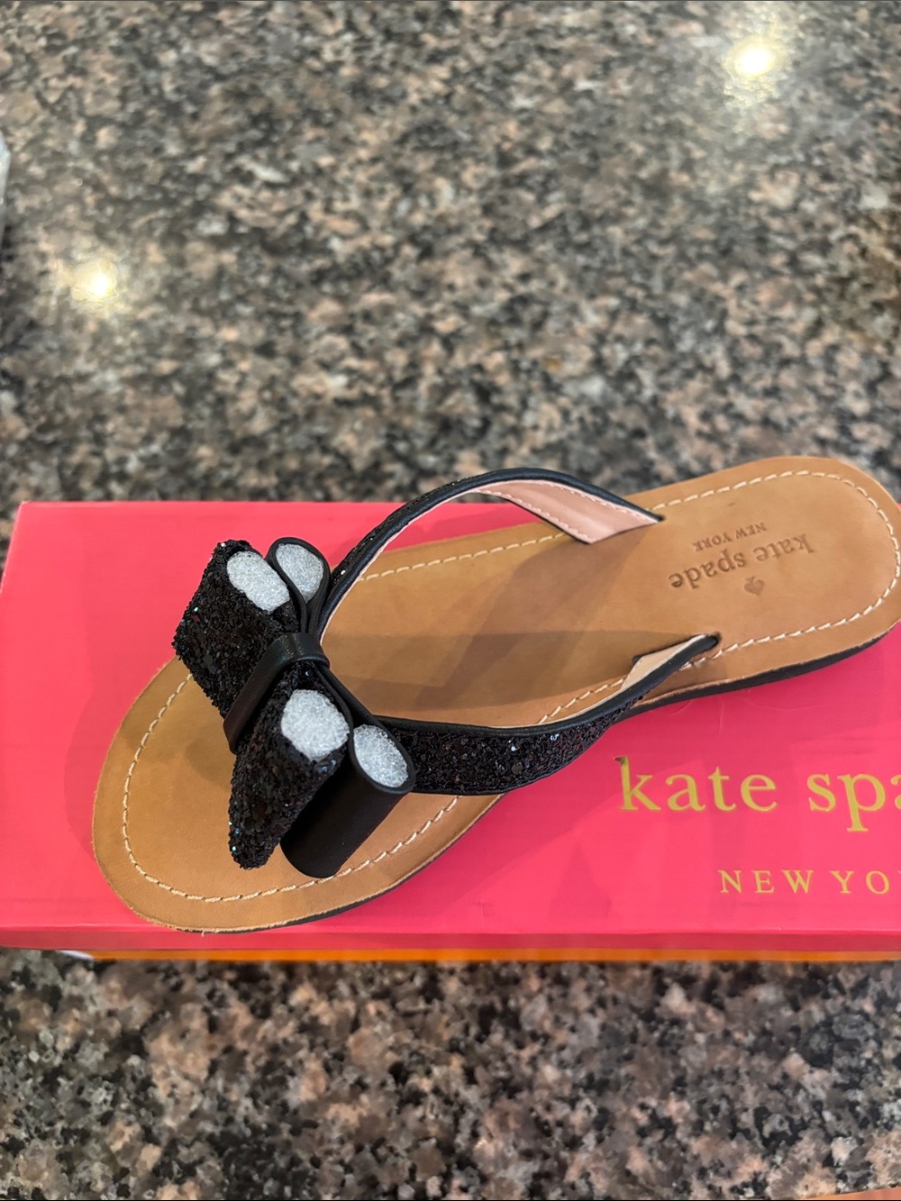 Kate Spade Black Glitter Bow Thong Sandals…..size 5